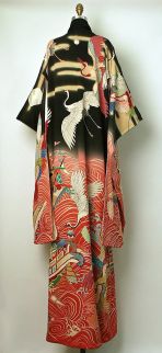 S&T_Kimono_Traditional1800-1959_2